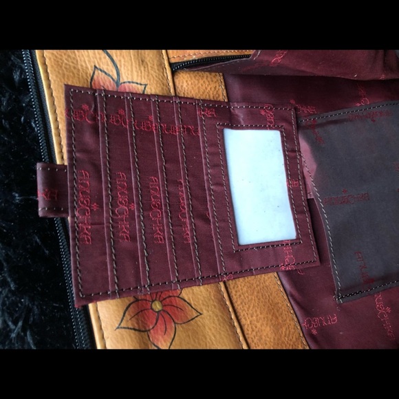 Anushka hand painted garden scene handbag. - Picture 6 of 6